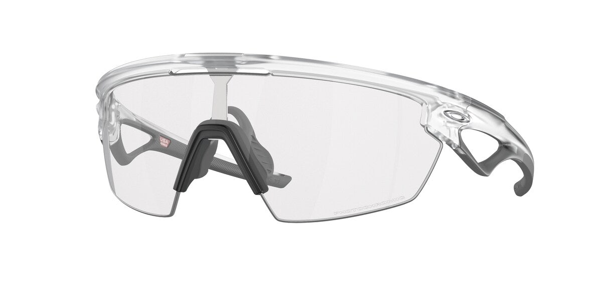 Oakley Sphaera Matte Clear / Clear to Black Iridium Photochromic