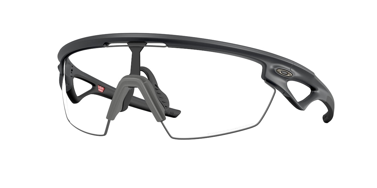 Oakley Sphaera Carbon / Clear to Black Iridium Photochromic