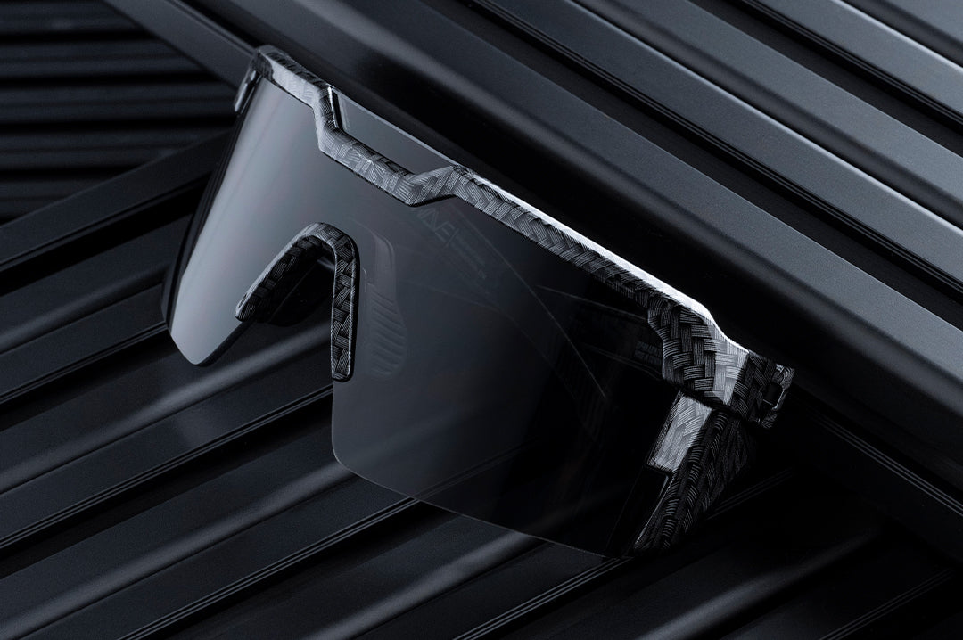Heat Wave Future Tech Carbon Fiber Z87+ 4