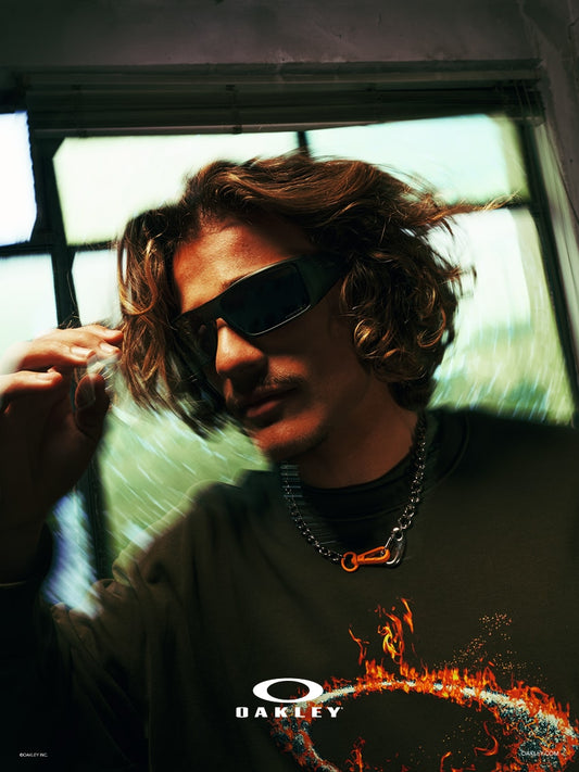 Oakley OO9231 campaign shot