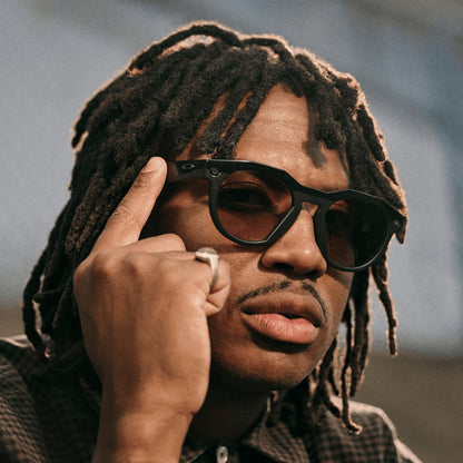 Oakley Meta HSTN lifestyle