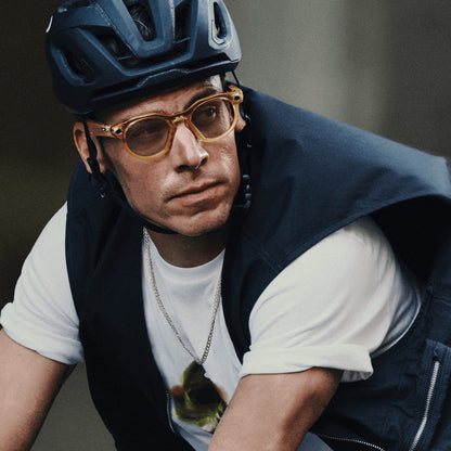 Oakley Meta HSTN lifestyle